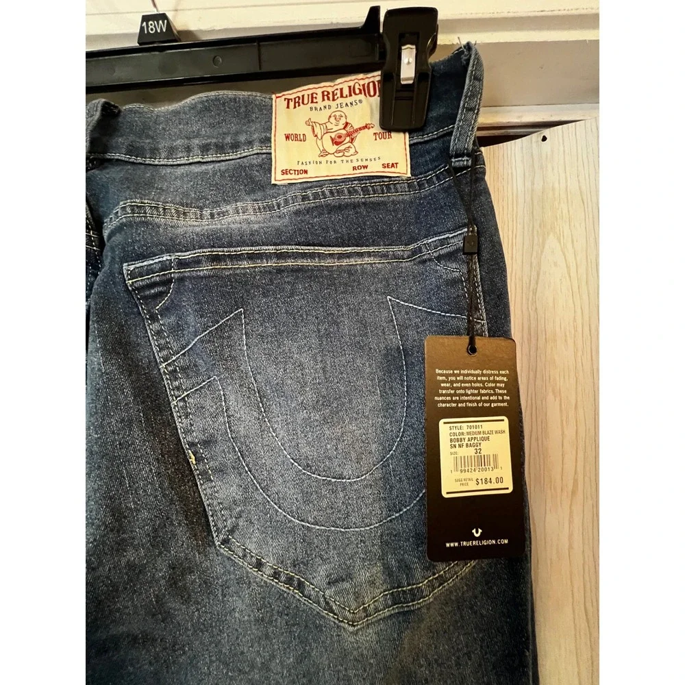True Religion Bobby Applique Jeans Mens 32W 32L Medium Blaze Wash TR Logo NWT